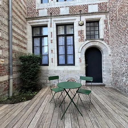 Le De La Grand Place Apartment *